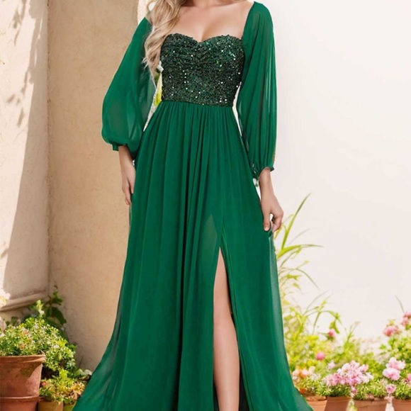 Green Sequined Party Dress with slit - Picture 2 of 7